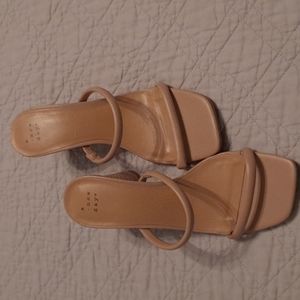 A New Day heels 👠